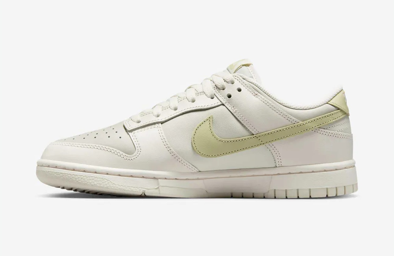 Nike Dunk Low Mini Swoosh "Phantom"
