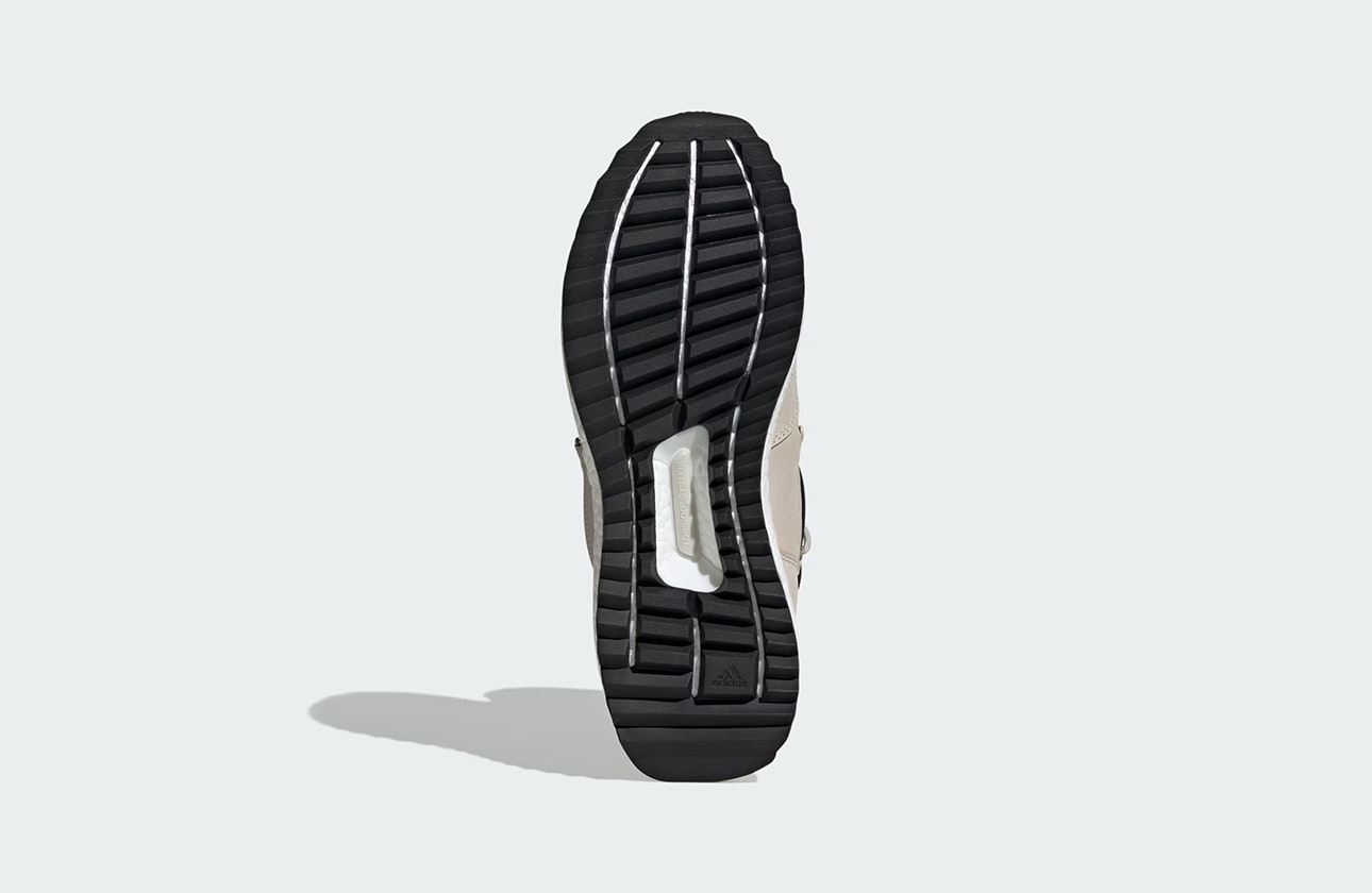 Moon Boot x adidas Moonboost High "Core Black"