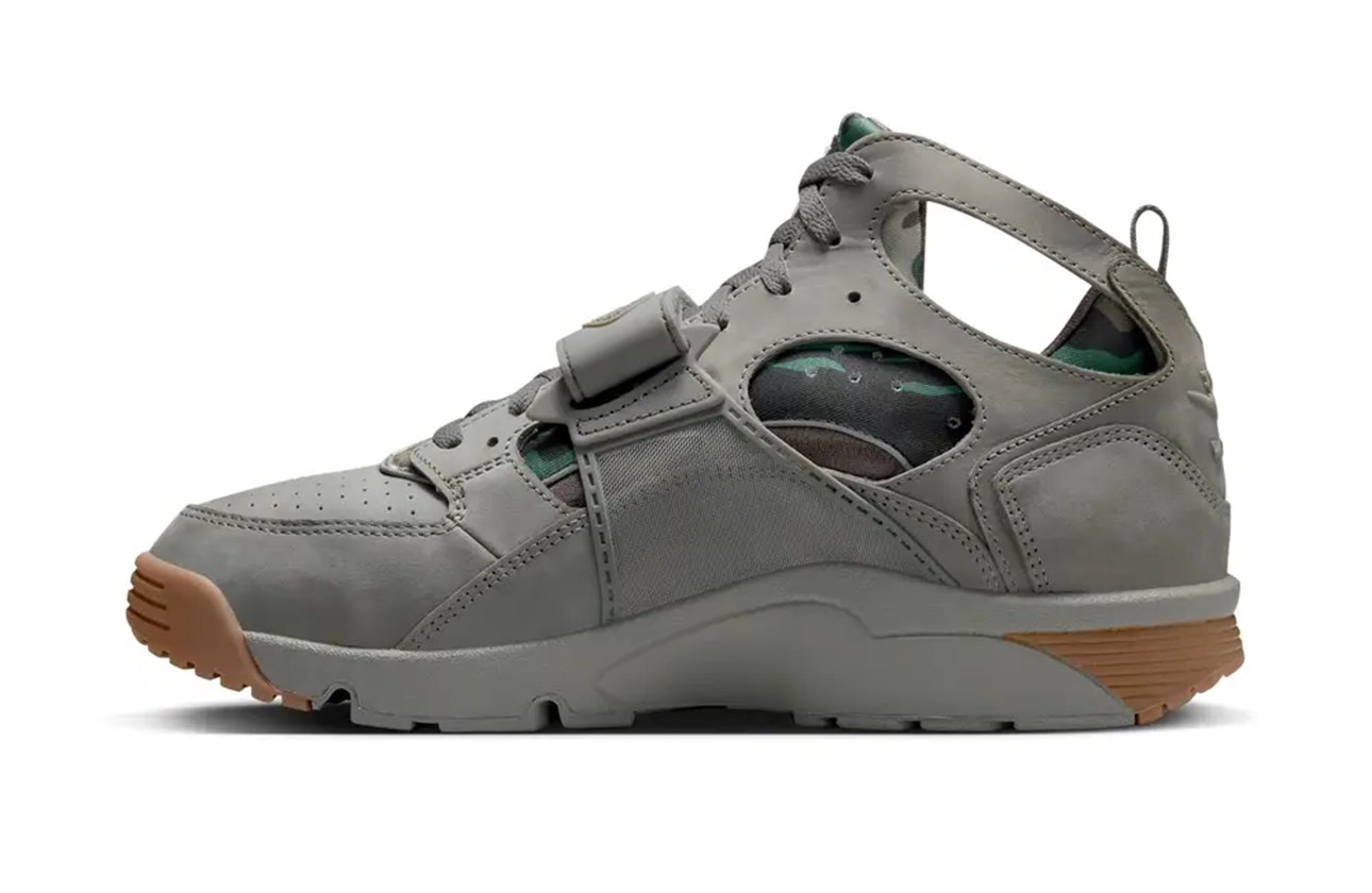 Corteiz x Nike Air Trainer Huarache "Flat Pewter"