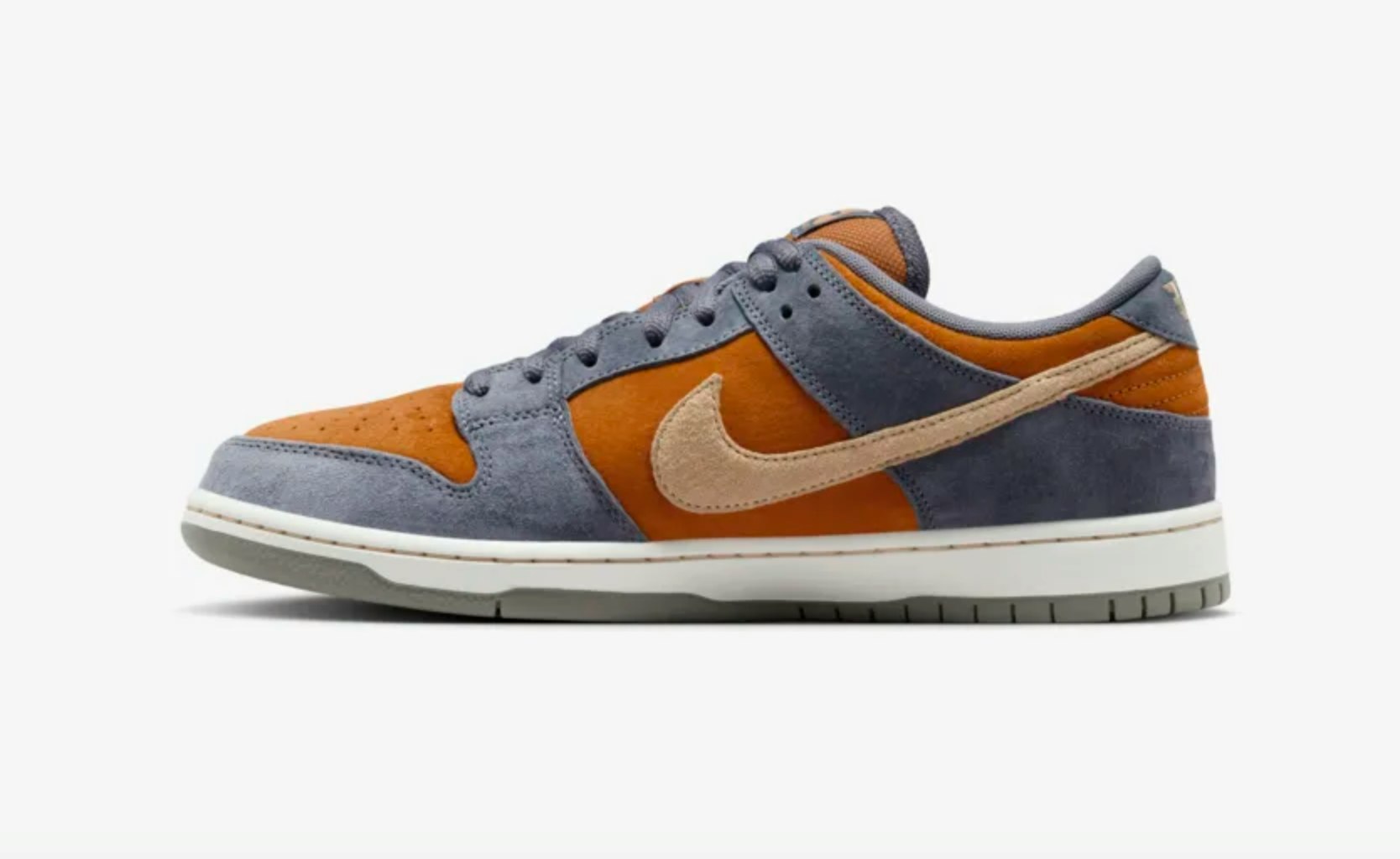 Nike SB Dunk Low "Light Carbon"