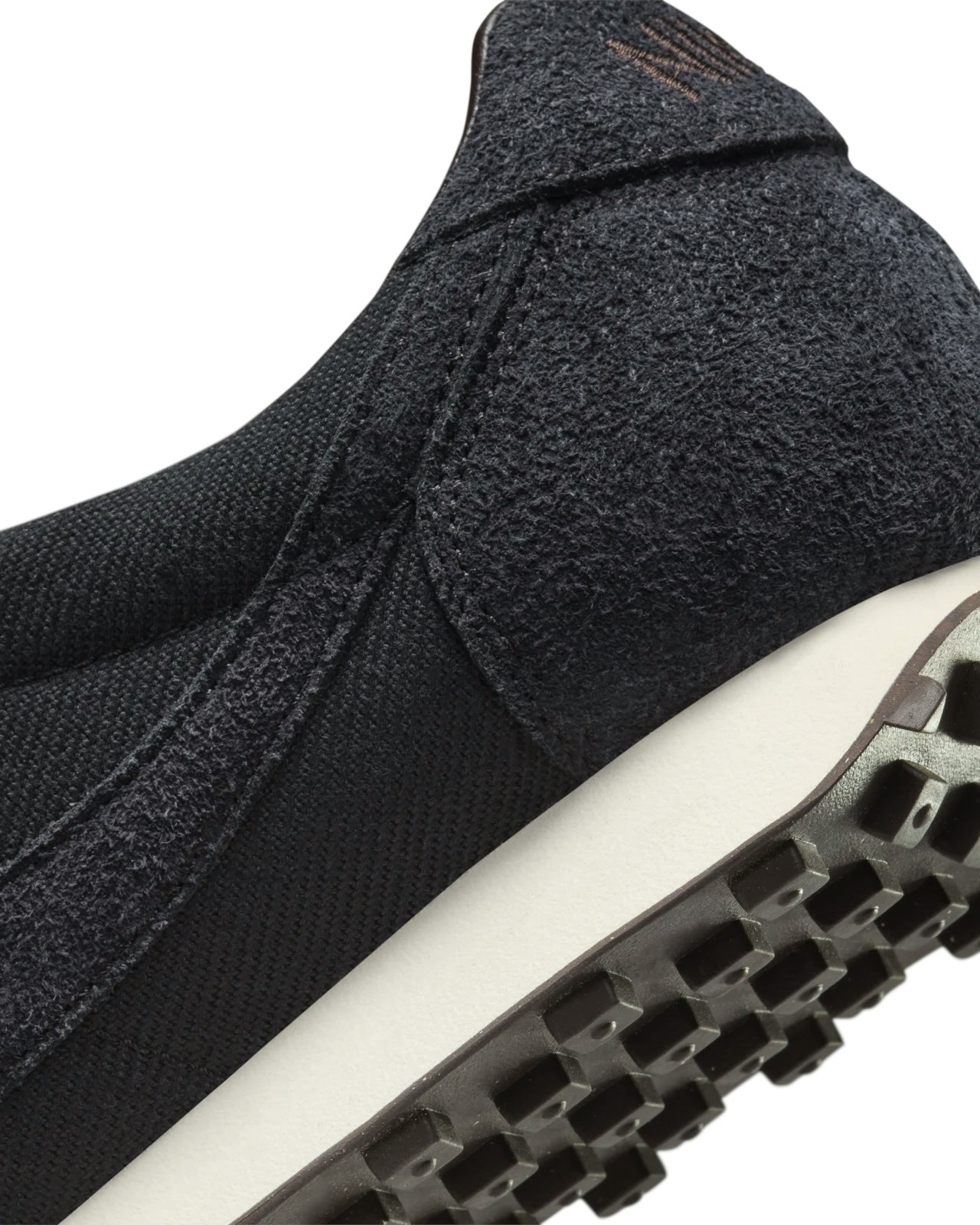 Nike LD-1000 "Black"