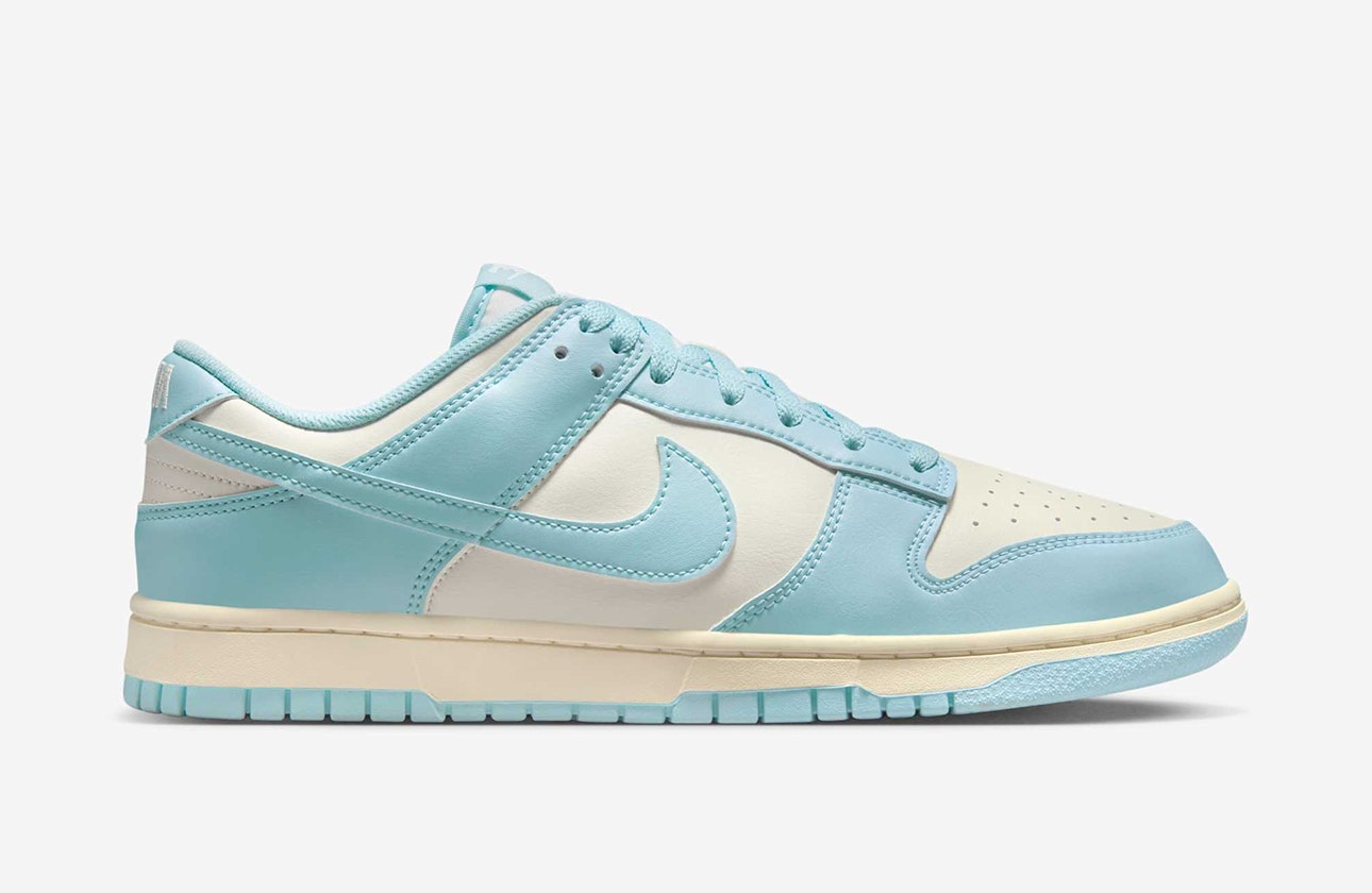 Nike Dunk Low "Glacier Blue"