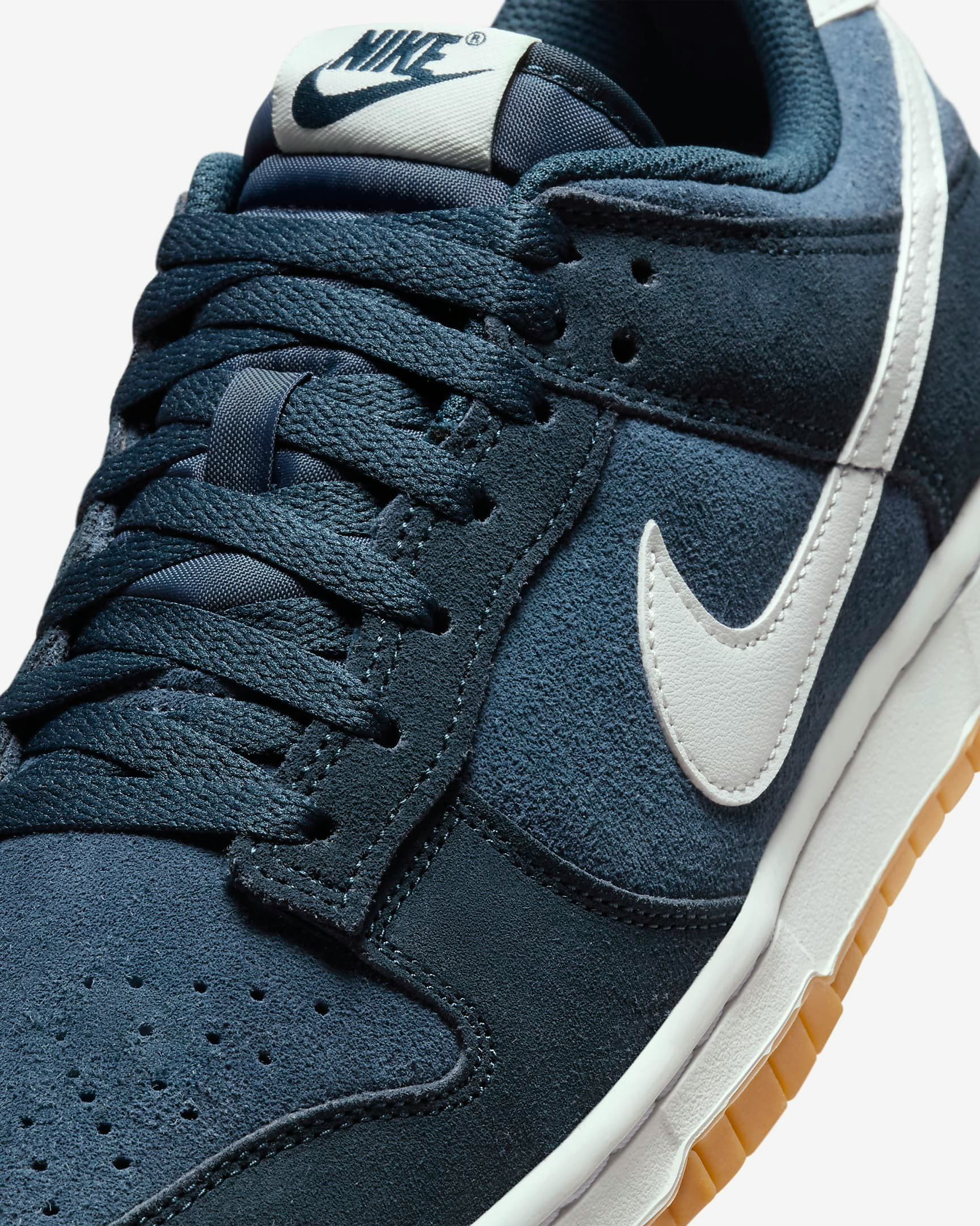 Nike Dunk Low SE "Armory Navy"