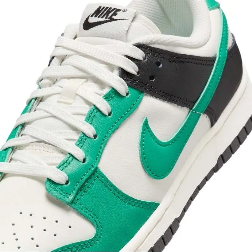 Nike Dunk Low "Celtics"