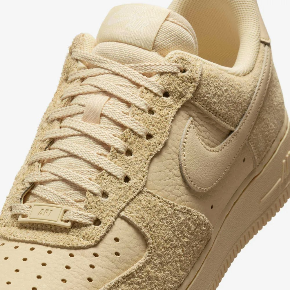 Nike Air Force 1 Low "Pale Vanilla" 