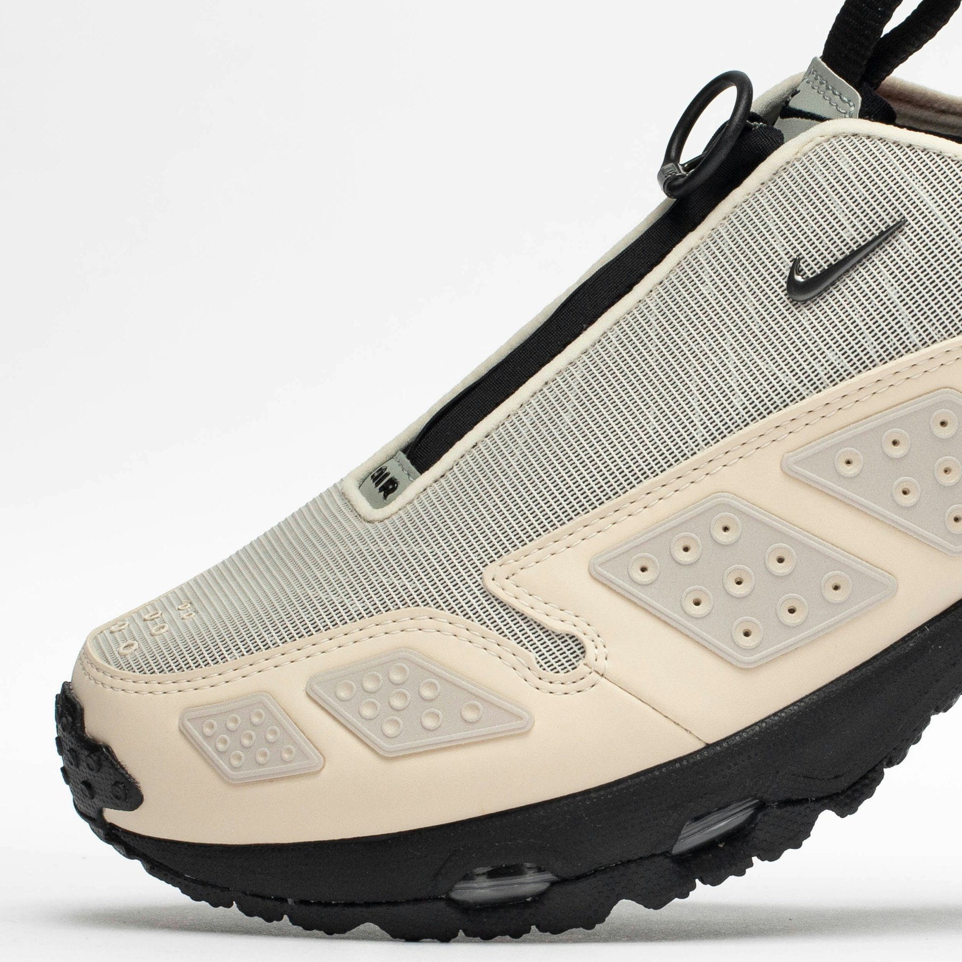Nike Air Max SNDR "Obscura"