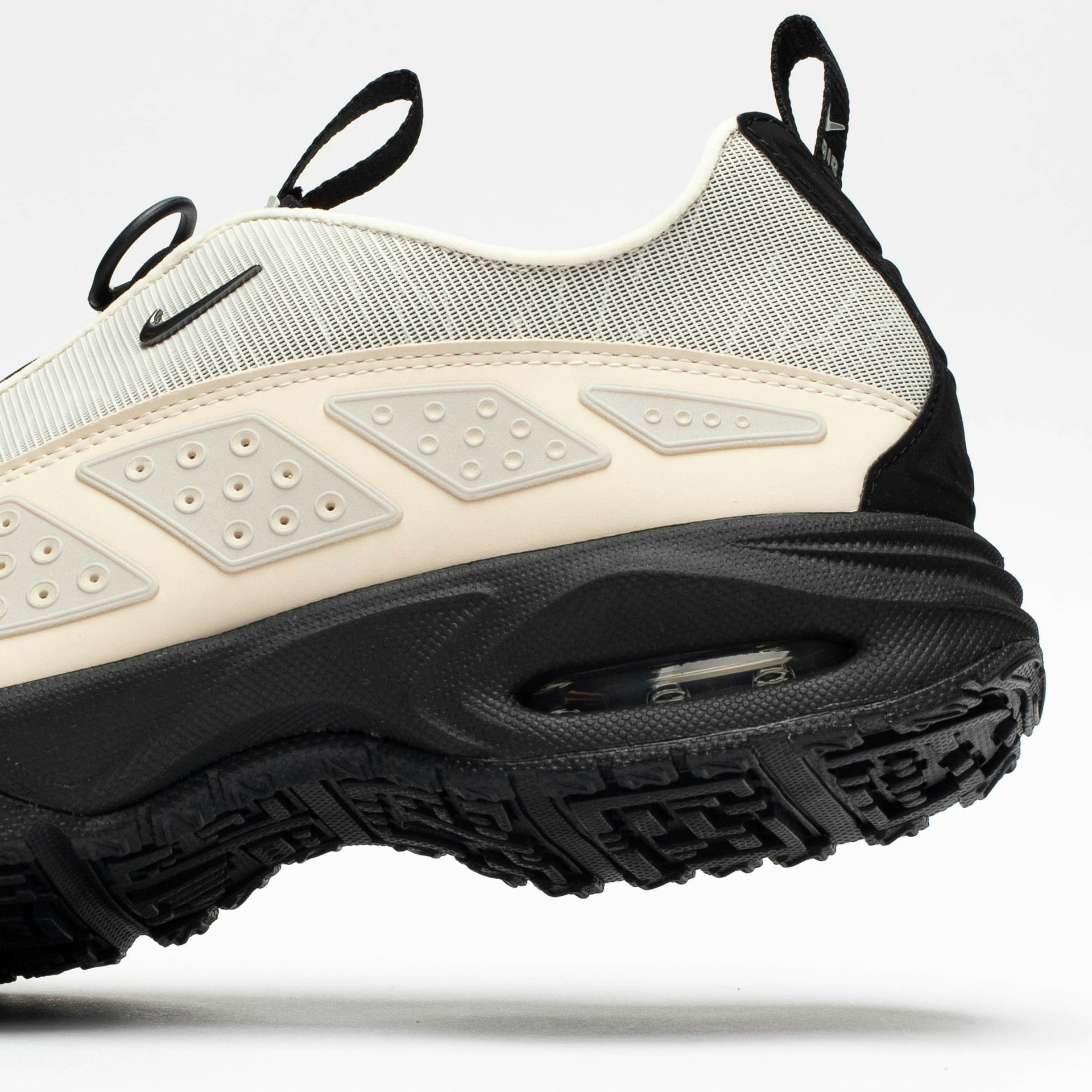 Nike Air Max SNDR "Obscura"
