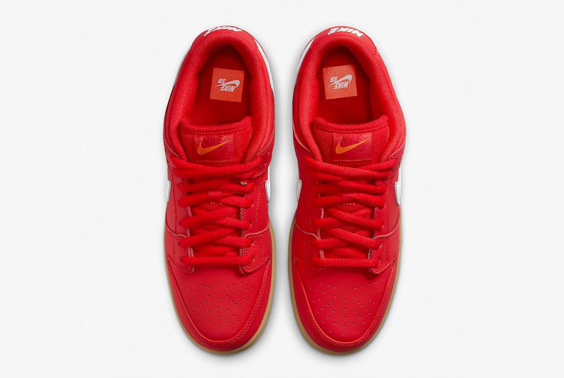 Nike SB Dunk Low "Red Gum"