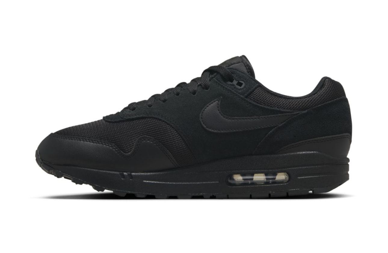 Nike Air Max 1 "Black Cat"