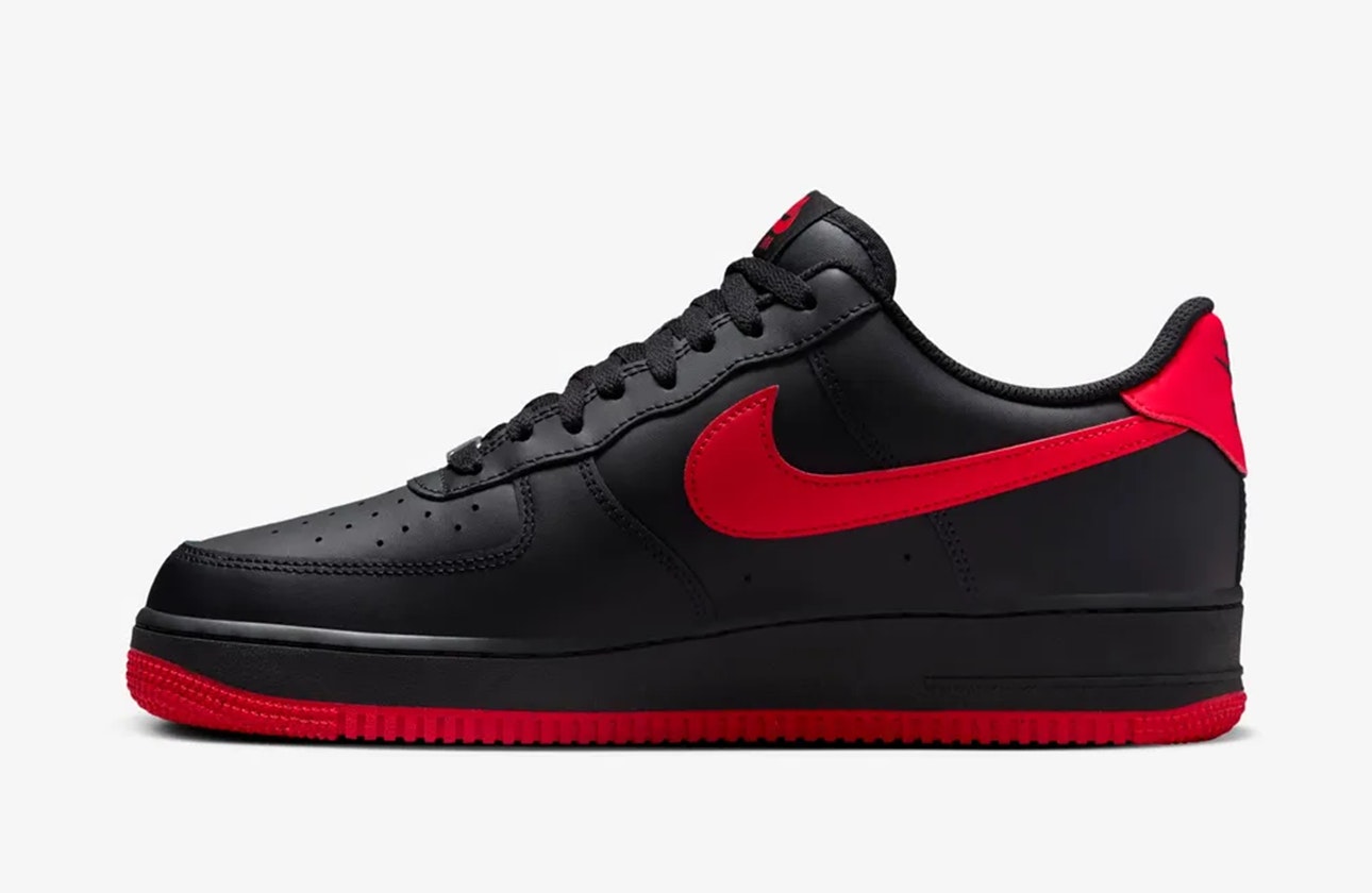 Nike Air Force 1 Low "Bred"