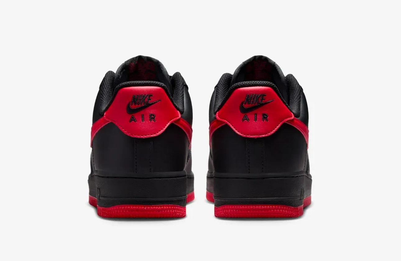 Nike Air Force 1 Low "Bred"