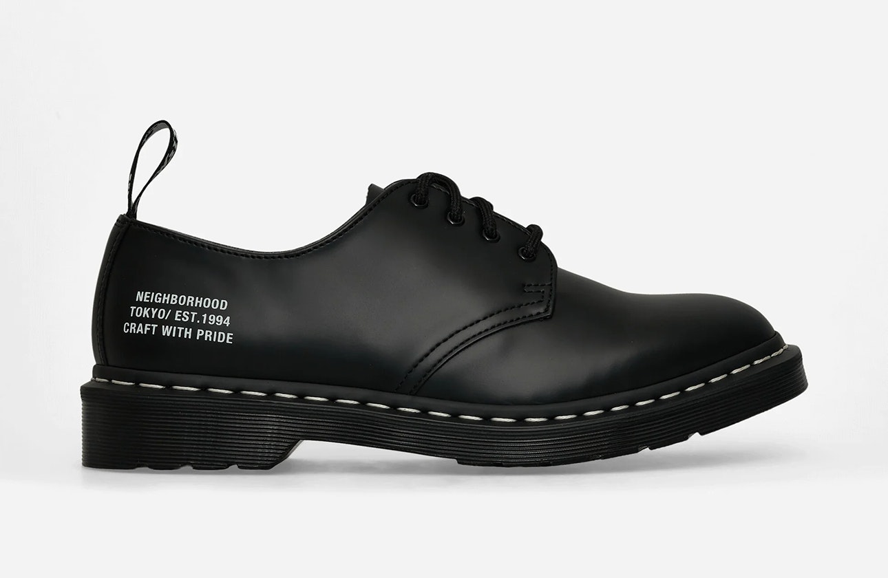 Neighborhood x Dr. Martens Smiths Smooth "Black"