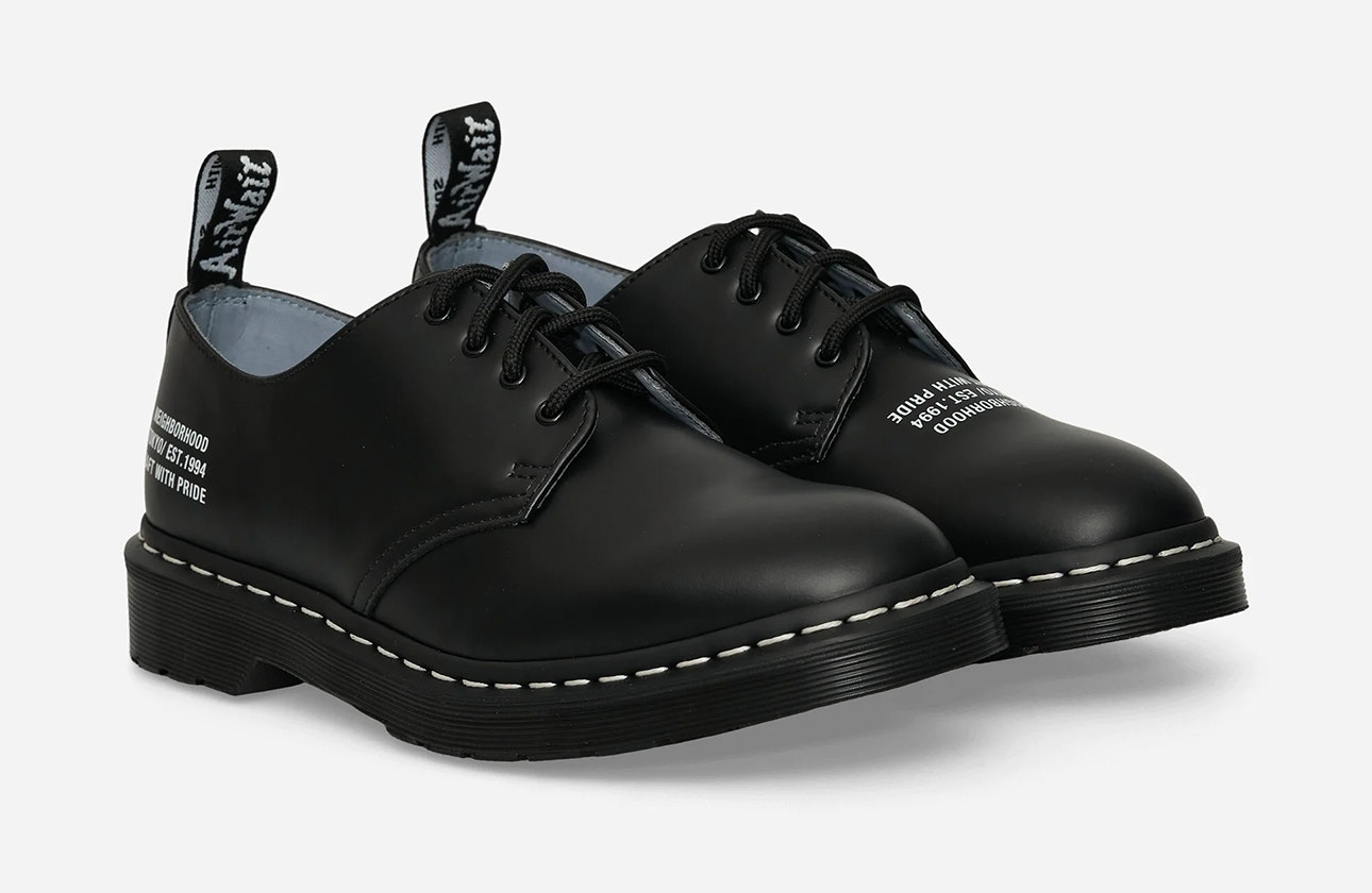 Neighborhood x Dr. Martens Smiths Smooth "Black"
