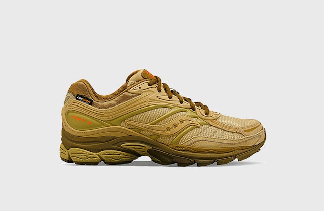 Starcow Paris x Saucony ProGrid Omni 9 "Beige" Starcow Paris x Saucony ProGrid Omni 9 "Beige"