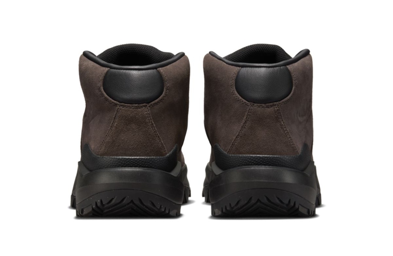 Nike Cygnal "Barowue Brown"