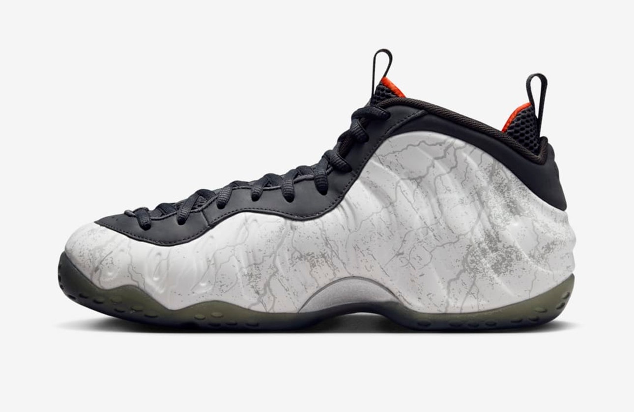 Tekken 8 x Nike Air Foamposite One "Jin Kazama"