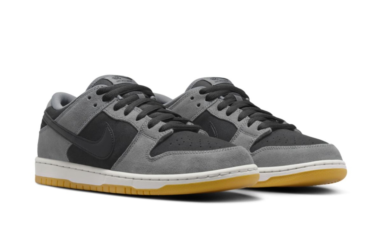 Nike SB Dunk Low "Dark Smoke Grey"
