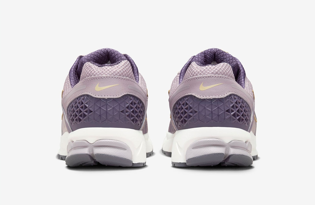 Nike Zoom Vomero 5 "Platinum Violet"