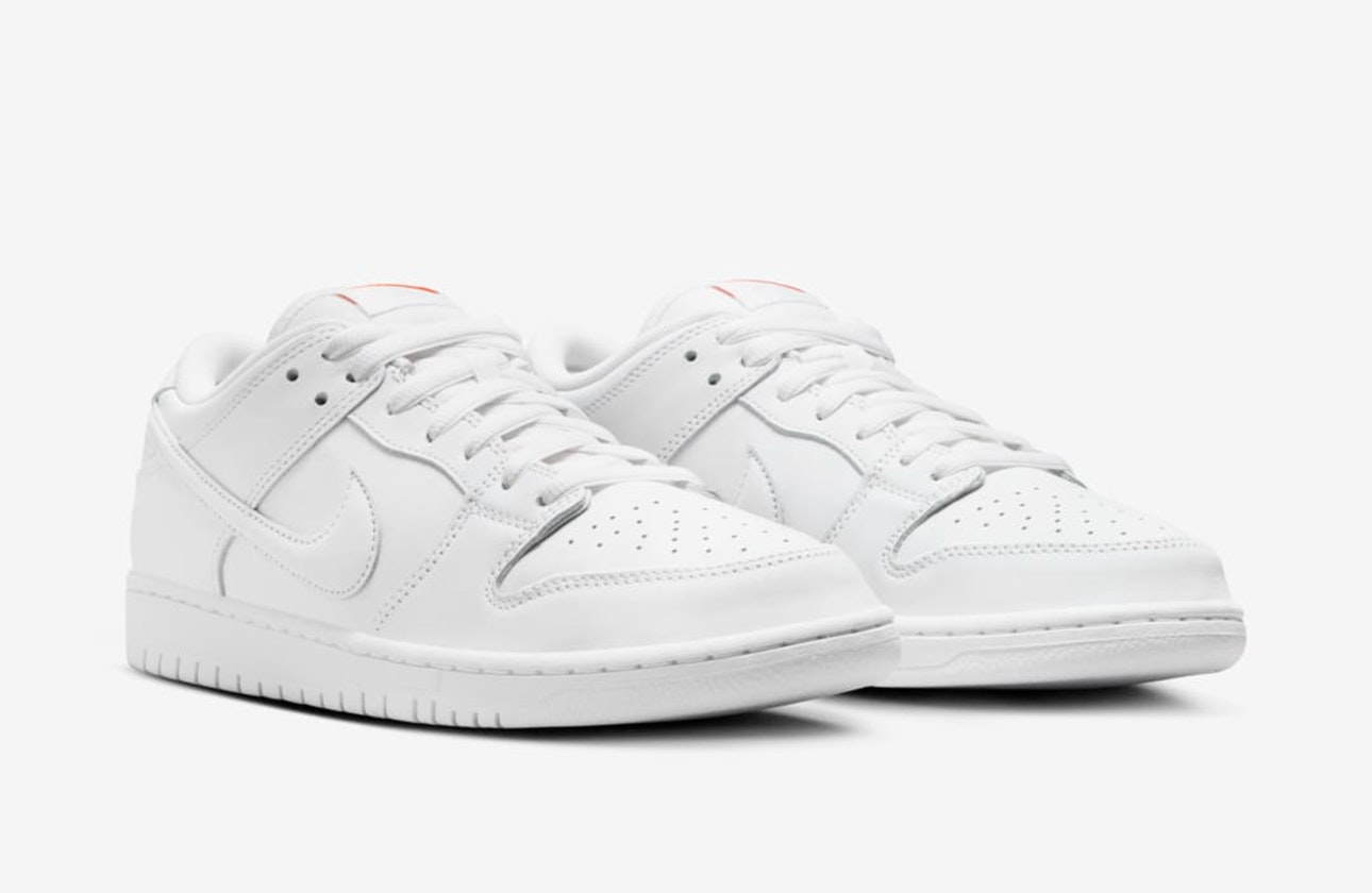 Nike SB Dunk Low "Triple White"