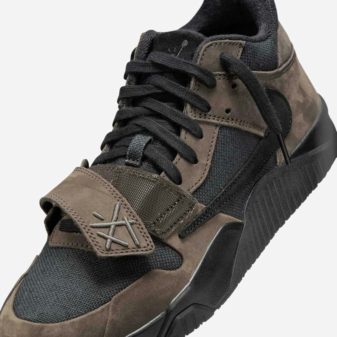 Travis Scott x Jordan Jumpman Jack TR "Dark Mocha"
