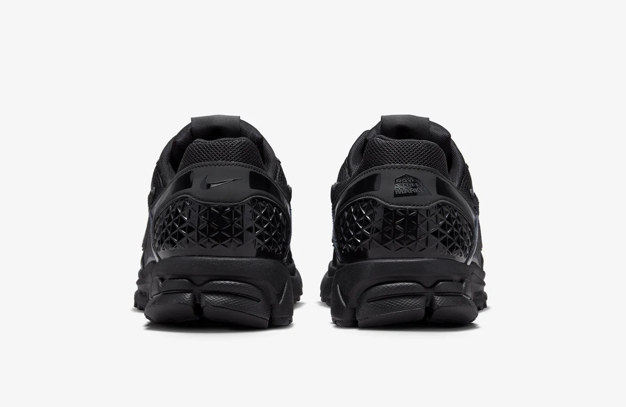 Dover Street Market x Nike Zoom Vomero 5 SP "Triple Black"