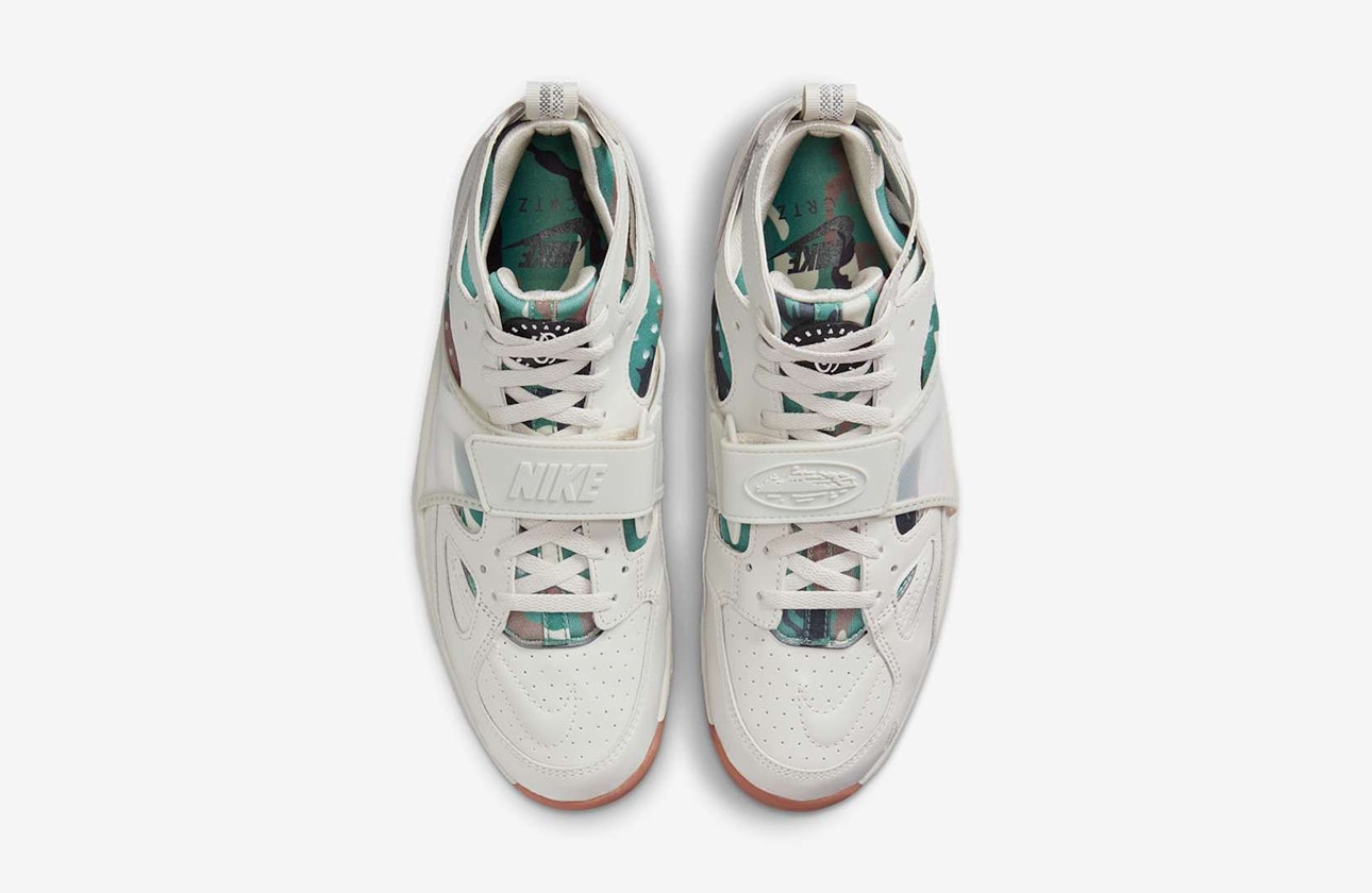 Corteiz x Nike Air Trainer Huarache "Light Bone"