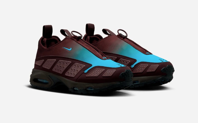 Nike Air Max SNDR "Burgundy Crush Baltic Blue"