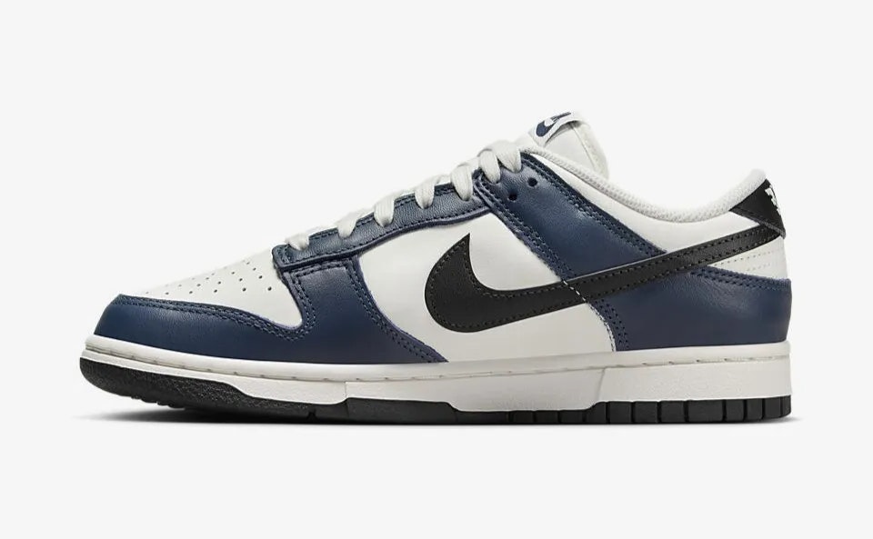 Nike Dunk Low "Midnight Navy"