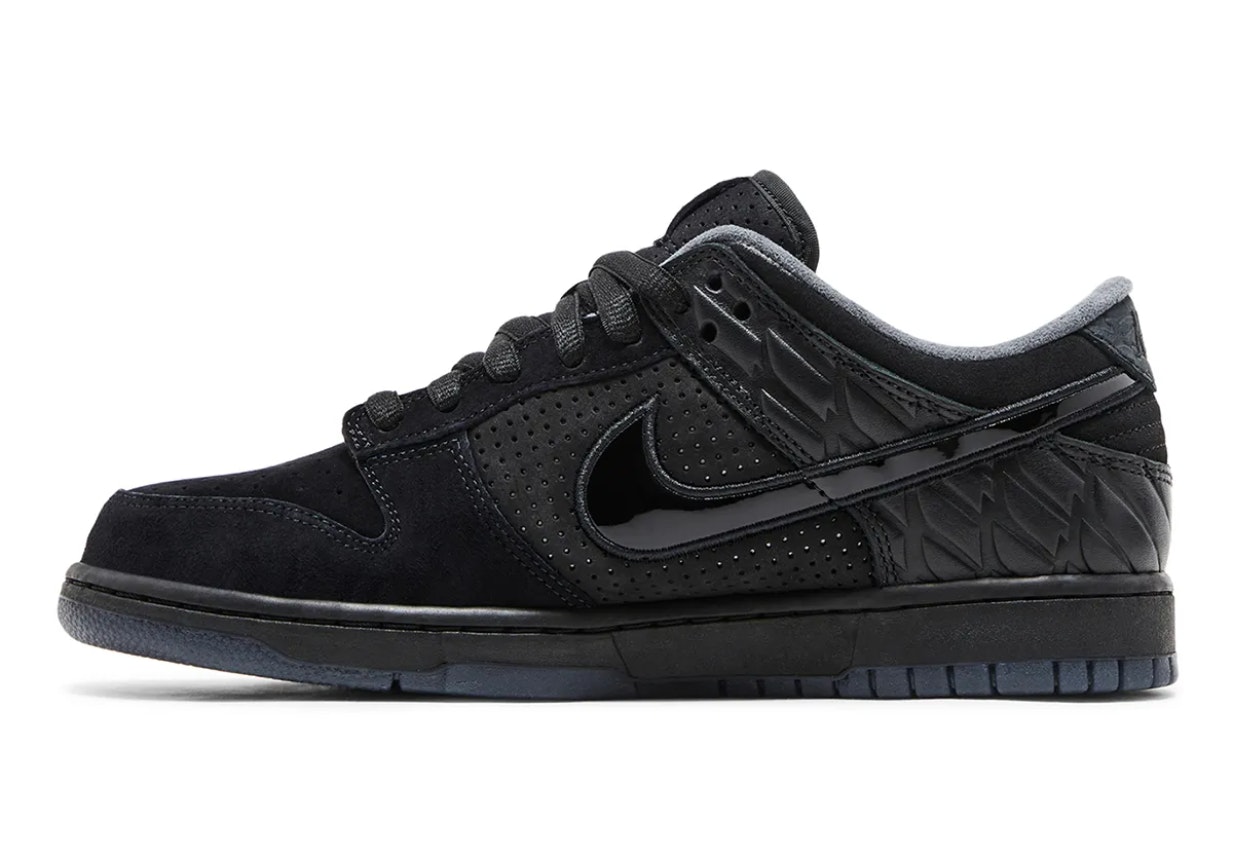 Division Street x Nike Dunk Low Lux "Oregon Black"