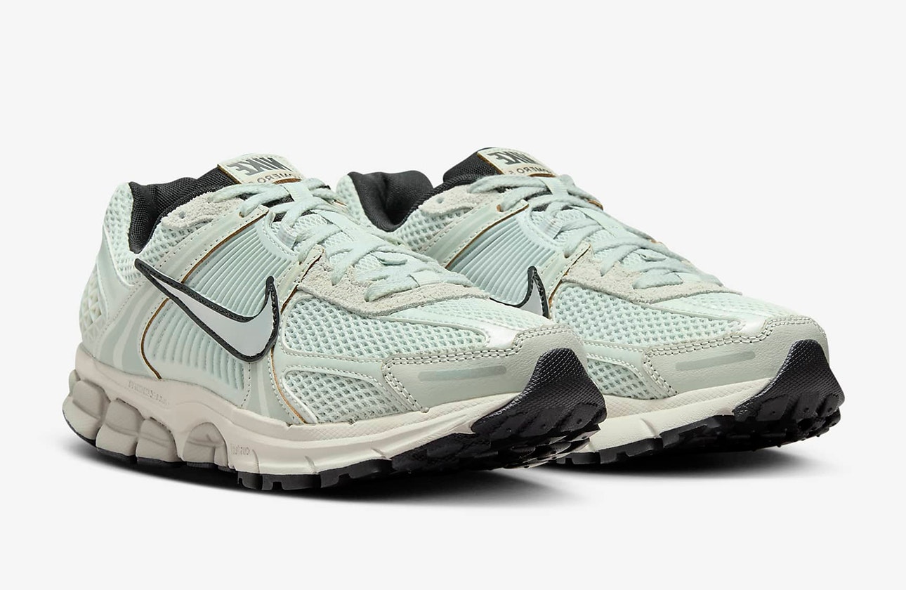 Nike Zoom Vomero 5 "Light Silver"