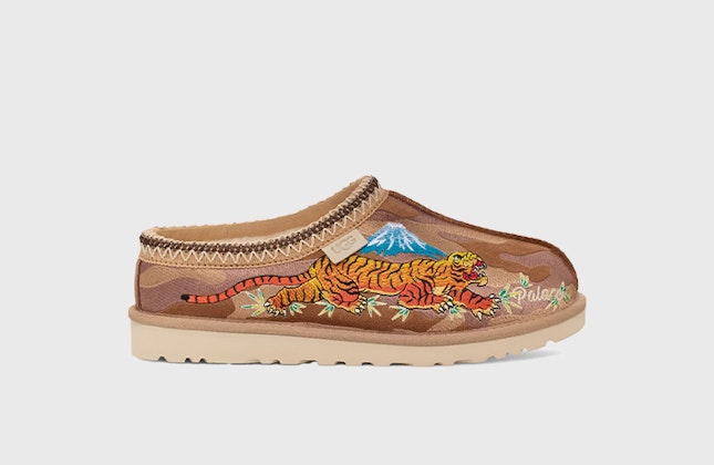 Palace x UGG Tasman Slipper "Tiger" (Chestnut Camo) Palace x UGG Tasman Slipper "Tiger" (Chestnut Camo)