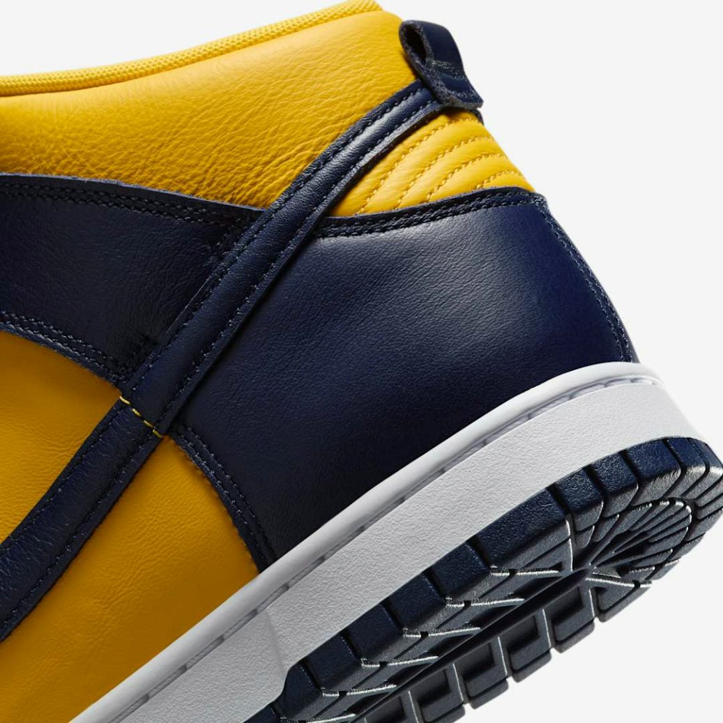 Nike Dunk High "Michigan"