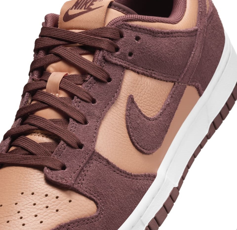 Nike Dunk Low "Amber Brown"