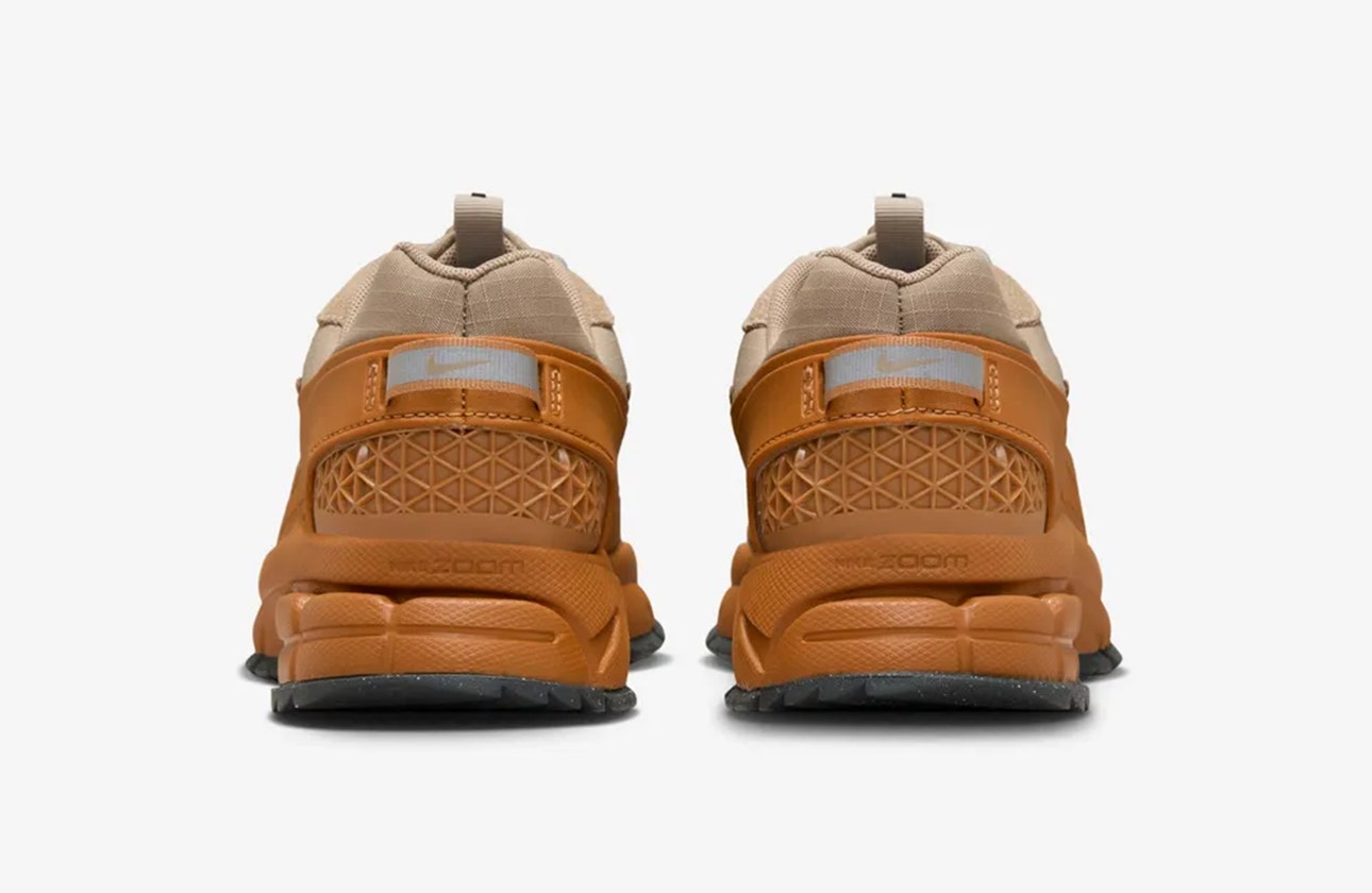Nike Zoom Vomero 5 Roam "Flax"