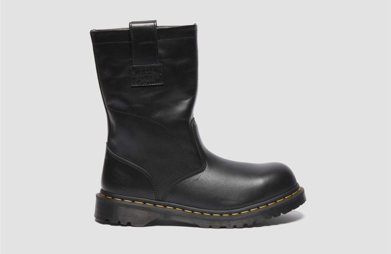 Stüssy x Dr. Martens 2295 "Black Leather"