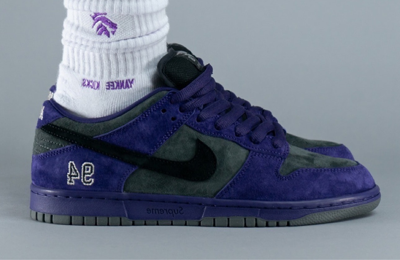 Supreme x Nike SB Dunk Low QS "Ink"