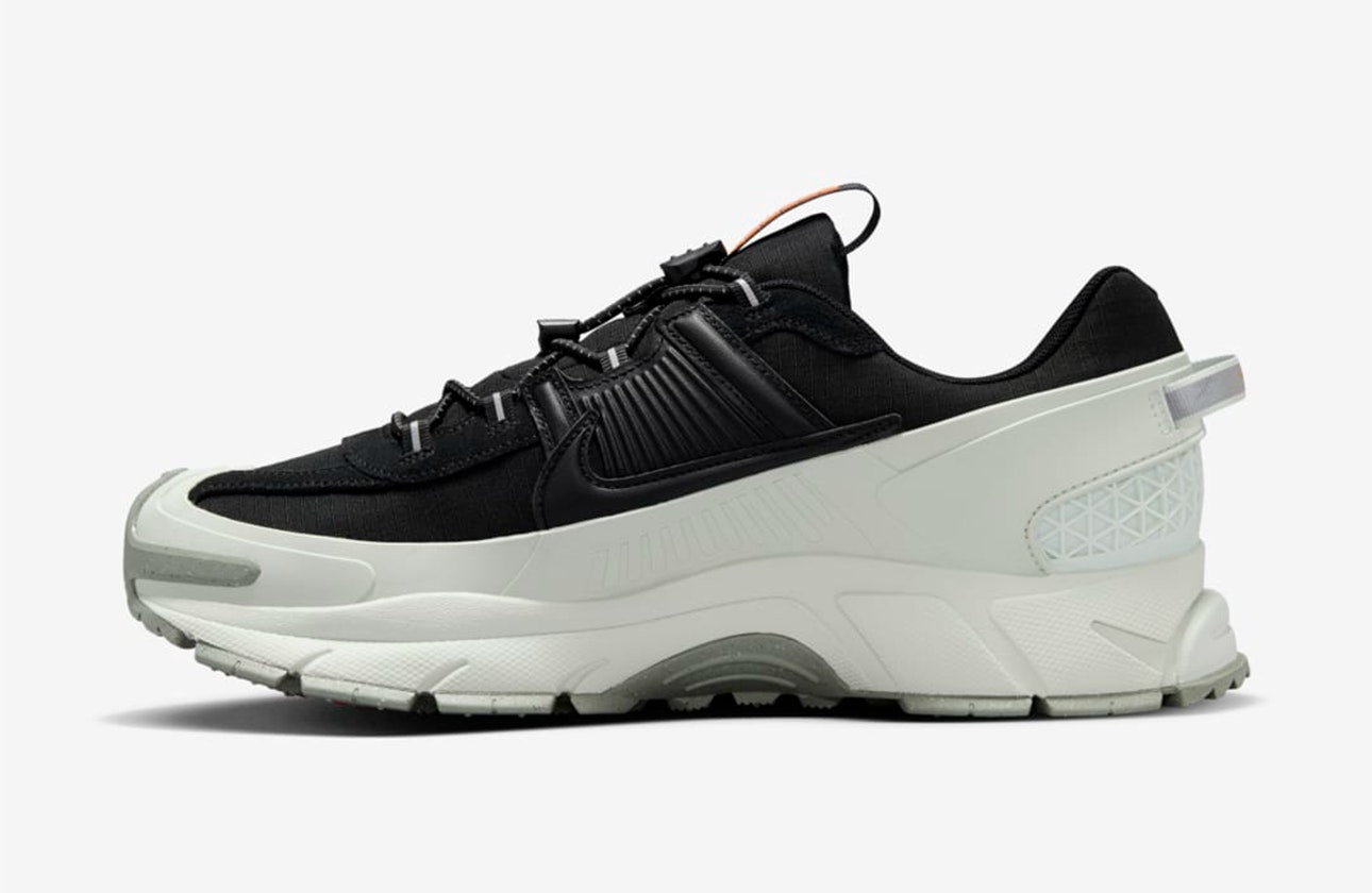 Nike Zoom Vomero 5 Roam "Light Silver"