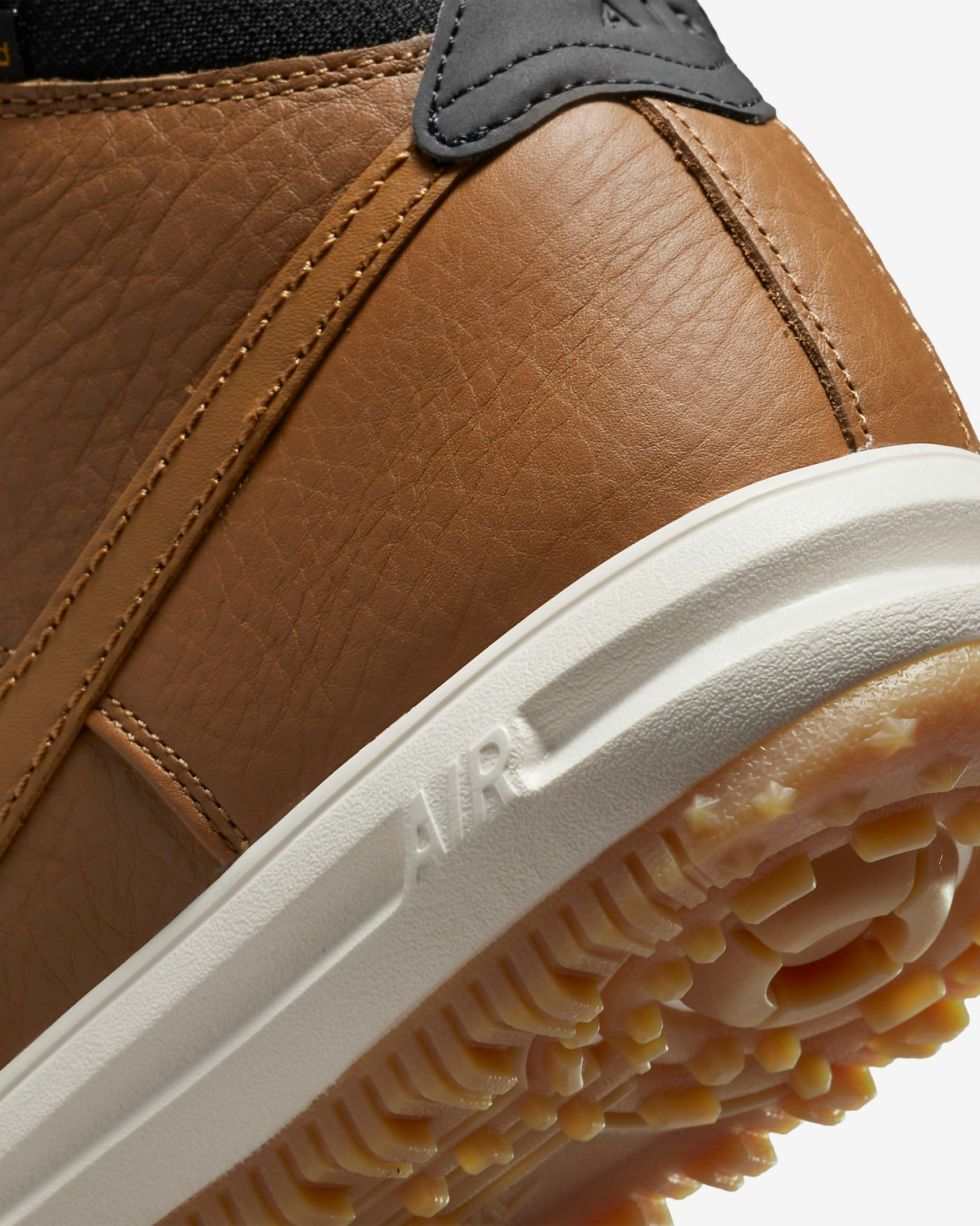 Nike Lunar Force 1 Duckboot "Ale Brown"