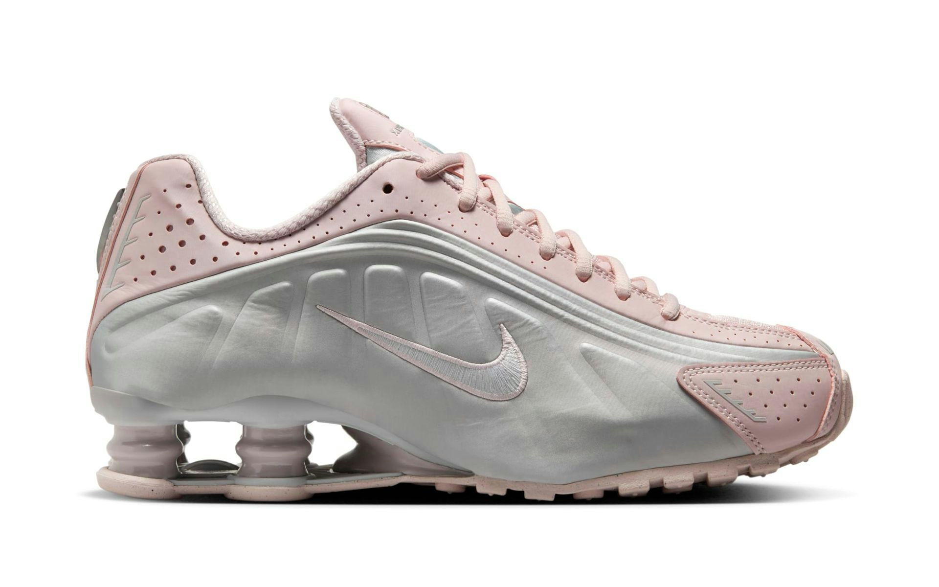 Nike Shox R4 "Barely Rose"