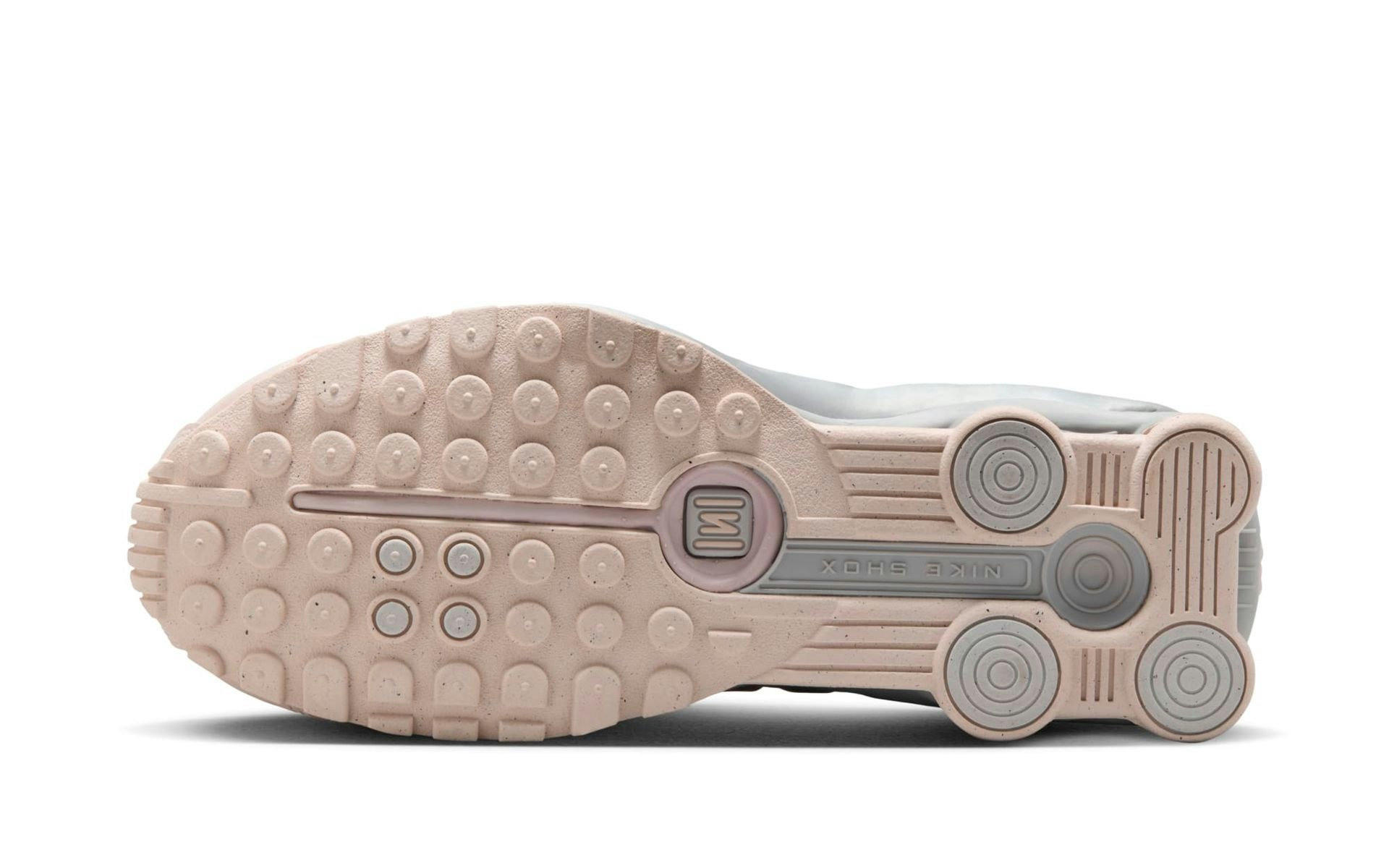 Nike Shox R4 "Barely Rose"
