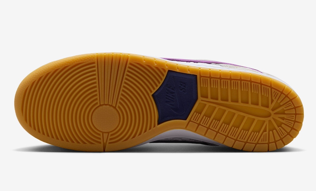 Rayssa Leal x Nike SB Dunk Low "Vivid Purple"
