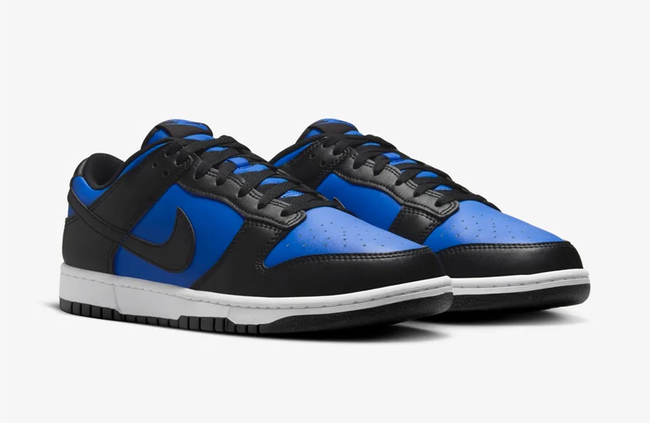 Nike Dunk Low "Hyper Royal"