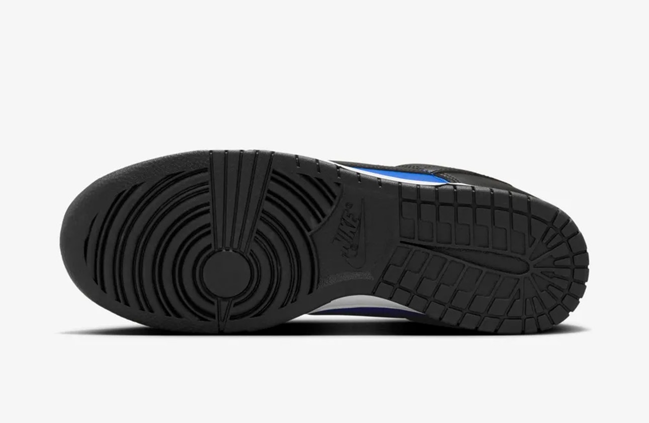 Nike Dunk Low "Hyper Royal"