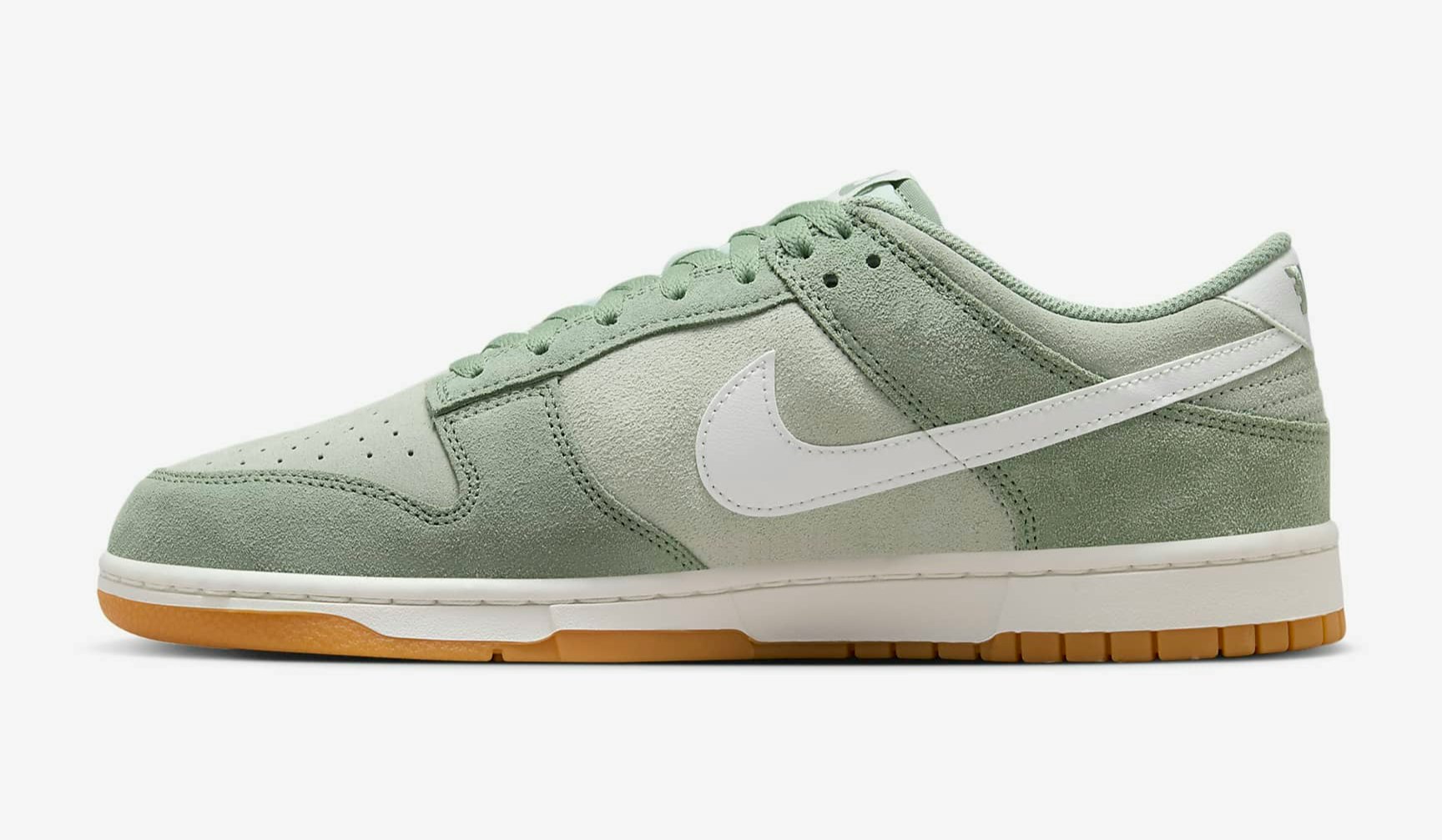 Nike Dunk Low Retro SE "Jade Horizon"