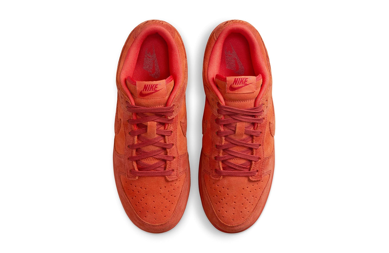 Nike Dunk Low SE "Picante Red"