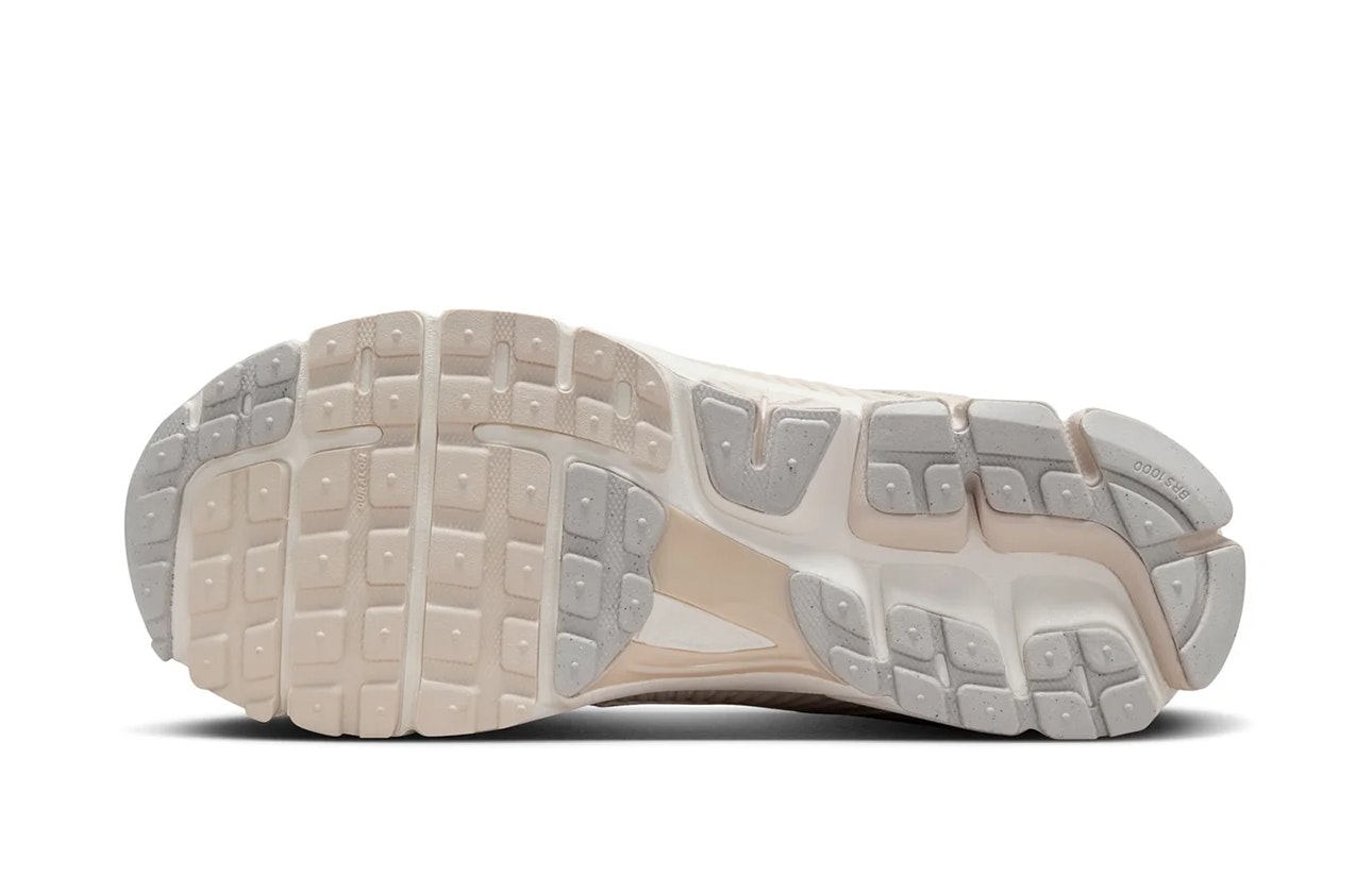 Nike Zoom Vomero 5 "Light Orewood Brown"