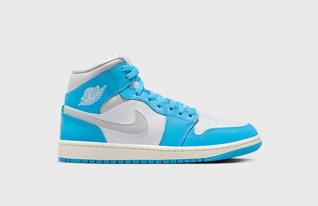 Air Jordan 1 Mid "Dark Powder Blue"