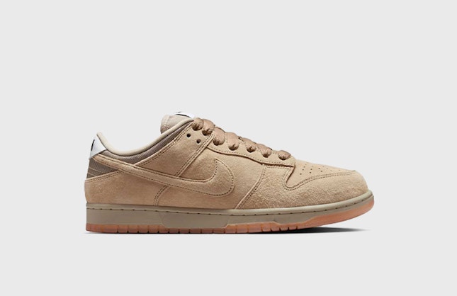 Nike SB Dunk Low Pro B "Parachute Beige"