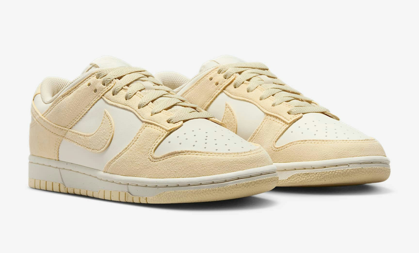 Nike Dunk Low "Next Nature" (Soft Pearl)