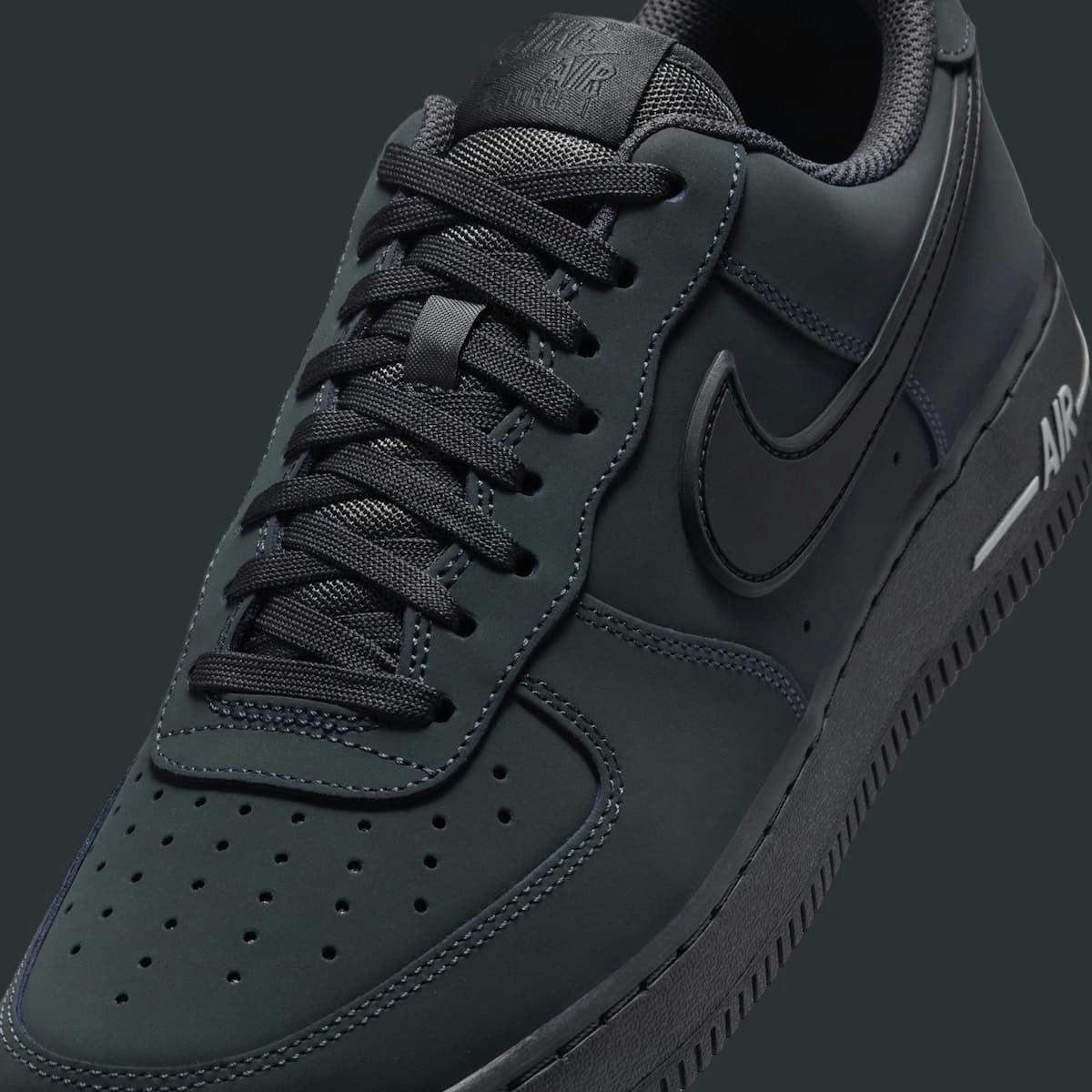 Nike Air Force 1 Low "Anthracite"